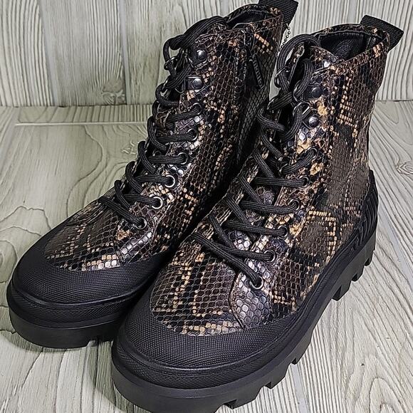 Circus by Sam Edelman Indy Combat Boot Snake Print Womens Size 5 NEW - Picture 11 of 13